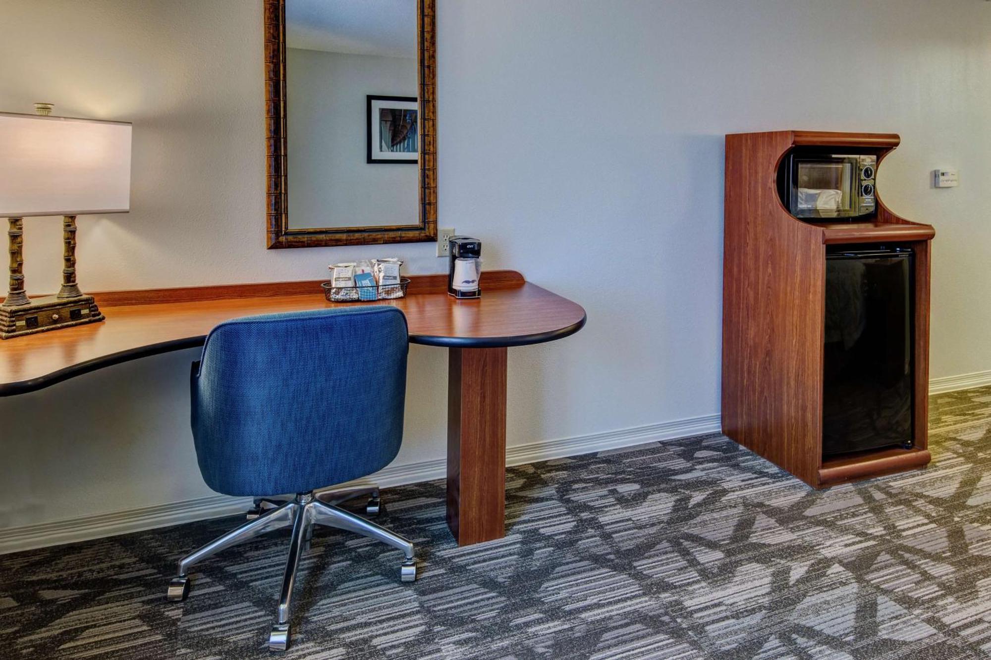 Hampton Inn & Suites Stuart-North Exteriör bild