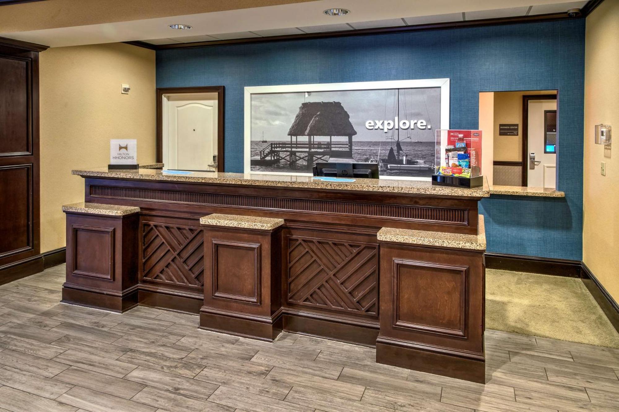 Hampton Inn & Suites Stuart-North Exteriör bild