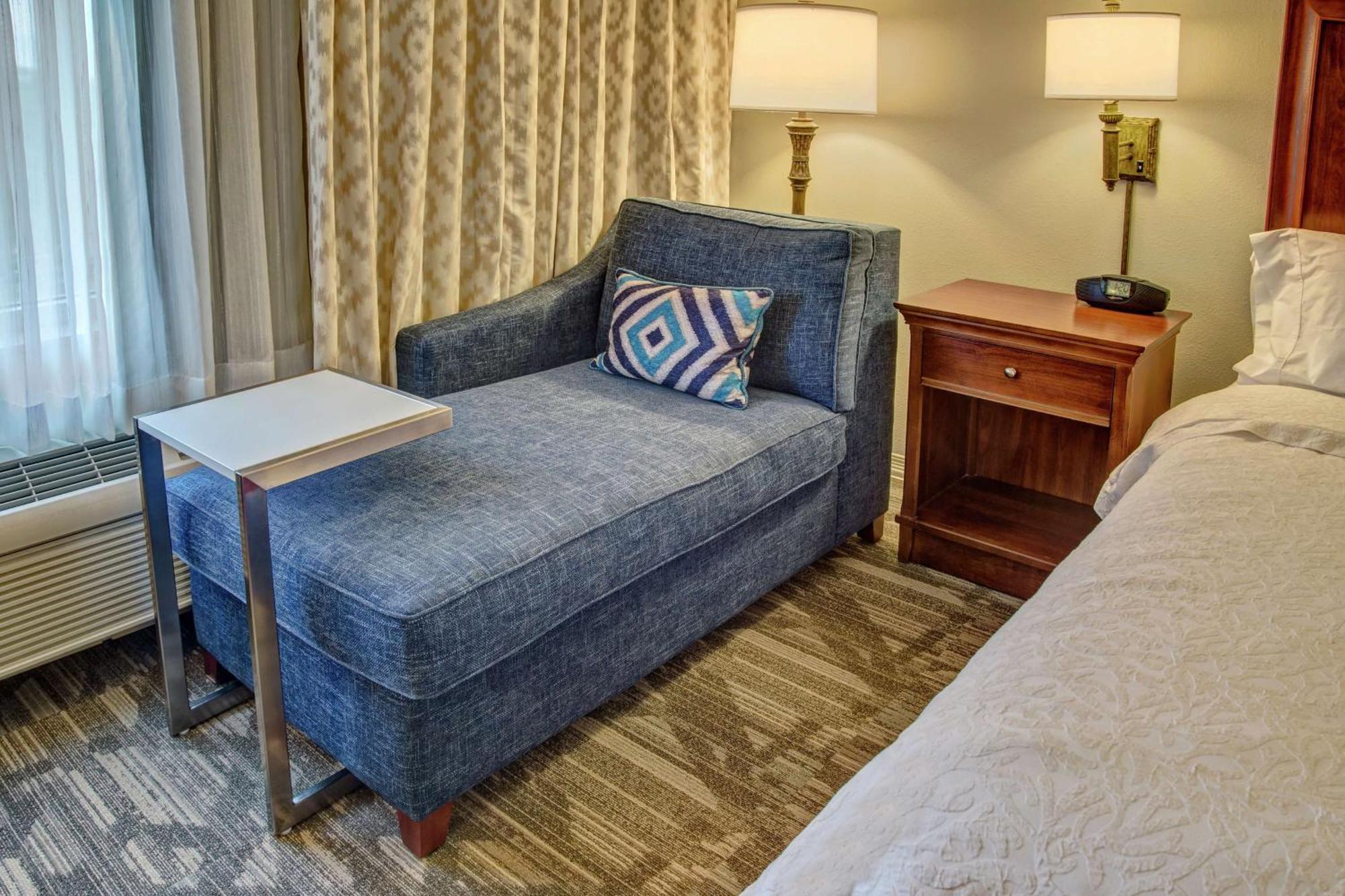 Hampton Inn & Suites Stuart-North Exteriör bild