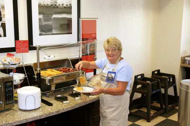 Hampton Inn & Suites Stuart-North Restaurang bild